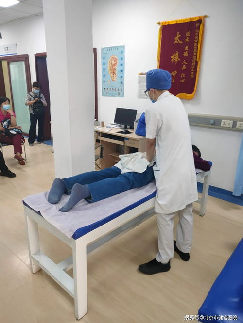 夜間門診為民解憂,潤心服務(wù)為群眾保駕護航